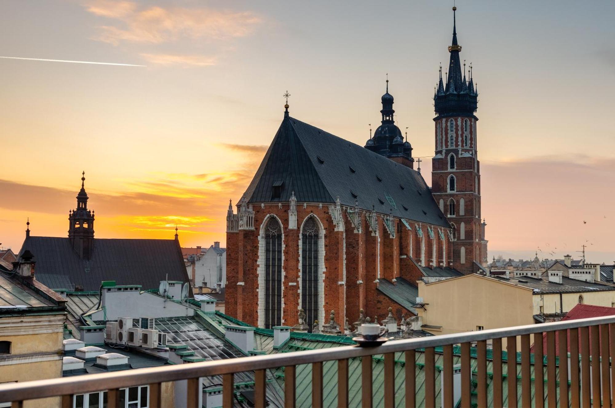 Nomadic Urban Premium Suites Krakau Exterior foto