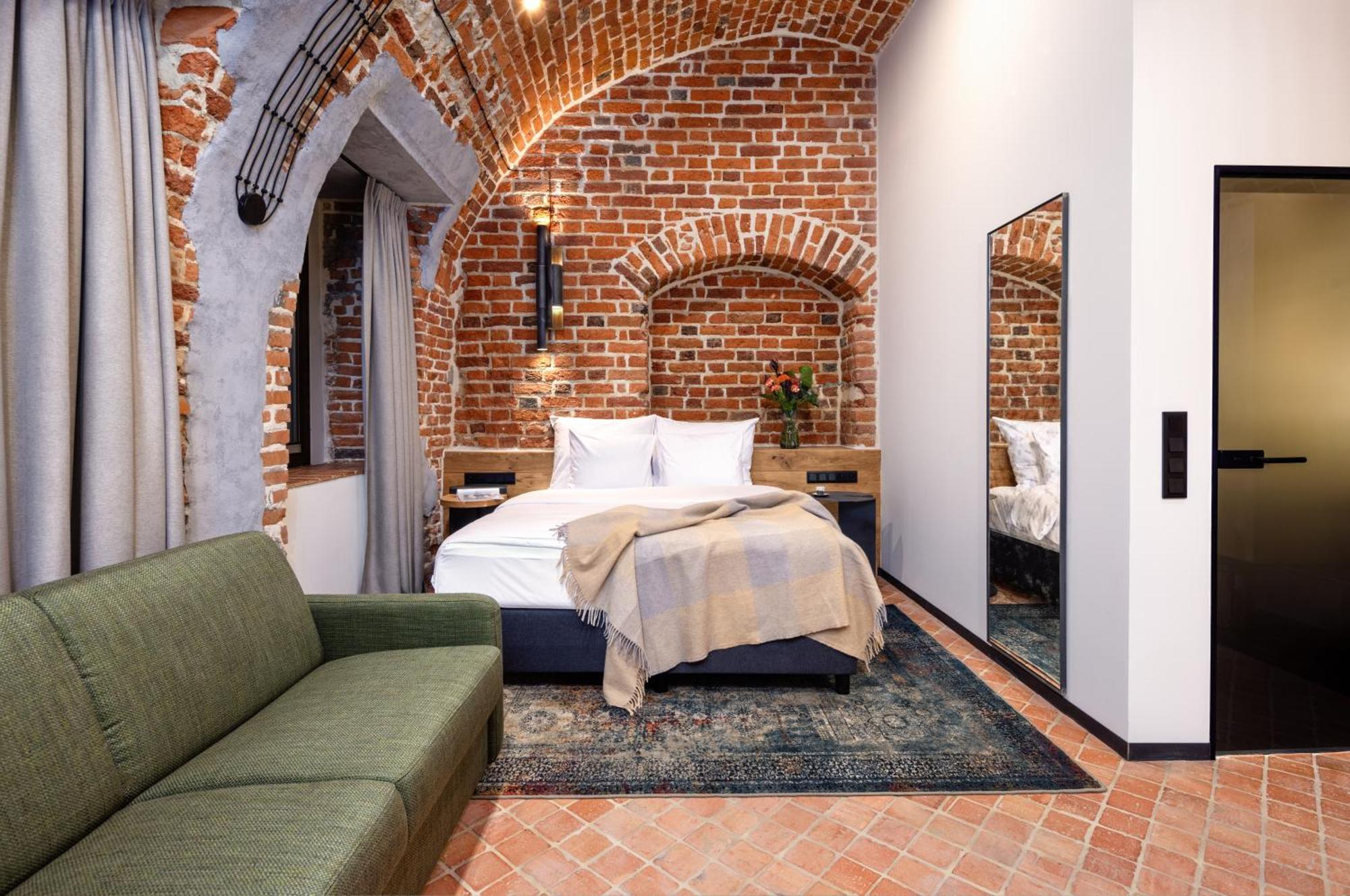 Nomadic Urban Premium Suites Krakau Exterior foto