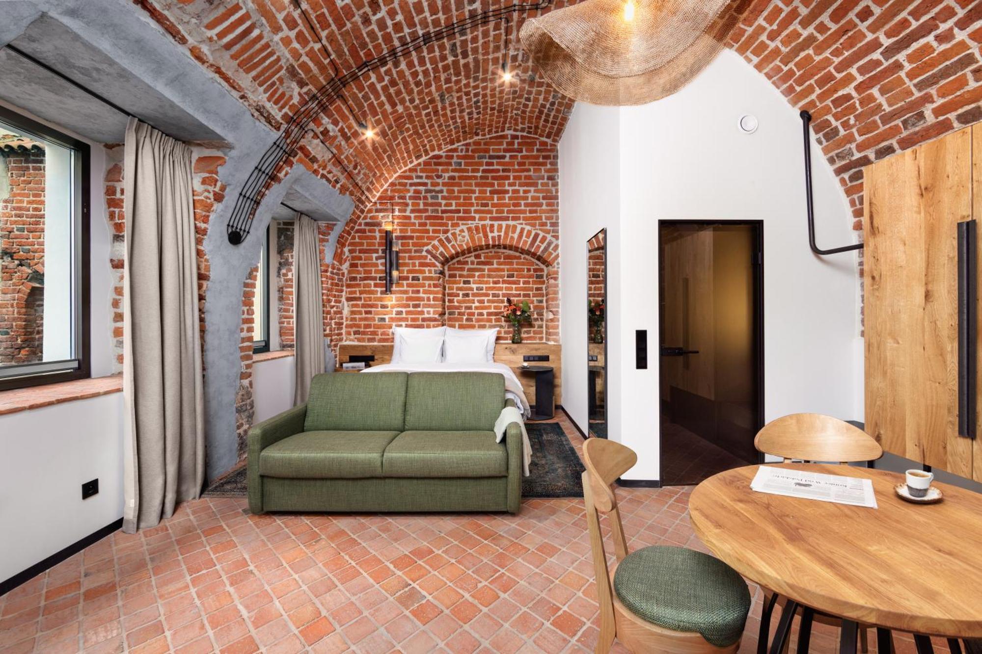 Nomadic Urban Premium Suites Krakau Exterior foto