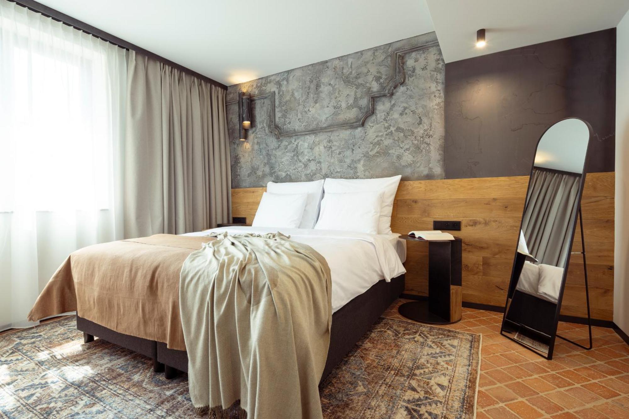 Nomadic Urban Premium Suites Krakau Exterior foto